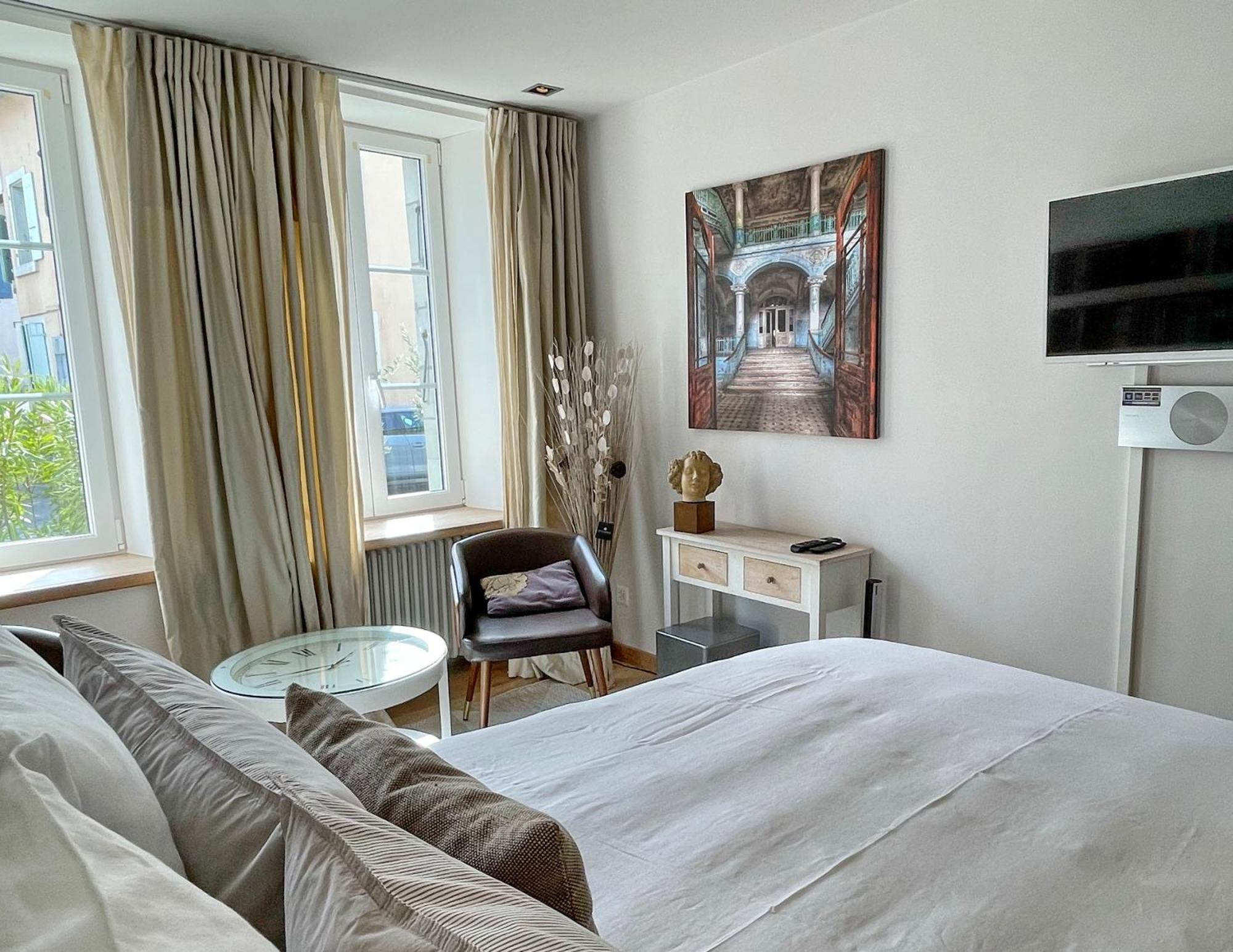 Le Cinquante Quatre Apartment Perroy Ngoại thất bức ảnh